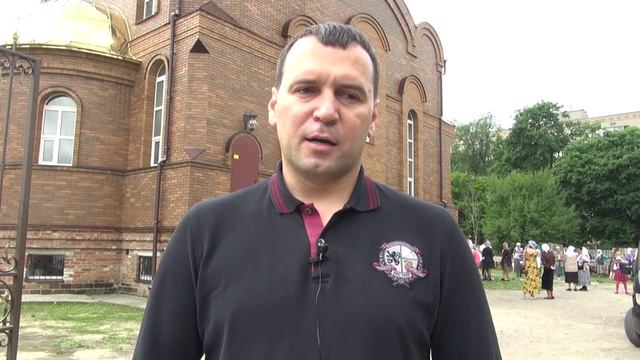 Архиерей совершил богослужение в храме Святых новомучеников Слобожанских, Сумы 01.06.2015 смотреть онлайн