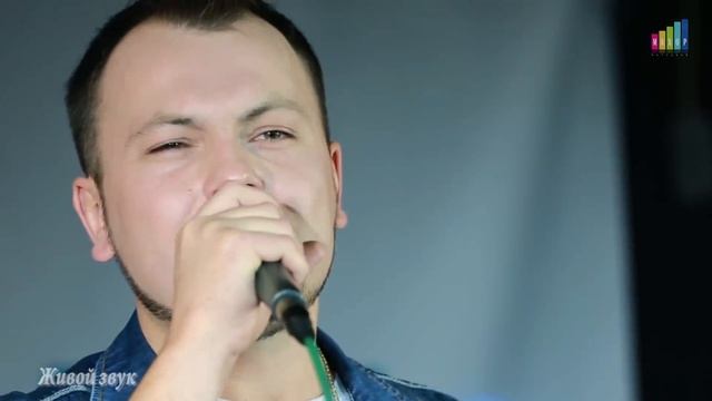 Даже у меня слёзы от такого исполнения. И это обычные парни в обычном ресторане! смотреть онлайн