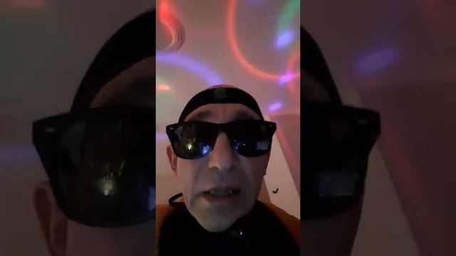 Yoda Ren - Groovy Monkey Rap смотреть онлайн