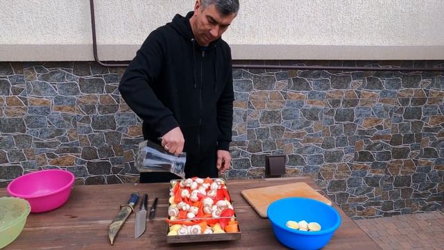 МЯСО и ОВОЩИ в ПОМПЕЙСКОЙ ПЕЧИ !!! Простой и ОЧЕНЬ вкусный рецепт ! ЭТО ПОМПЕЙСКАЯ ПЕЧЬ ДЕТКА ! смотреть онлайн