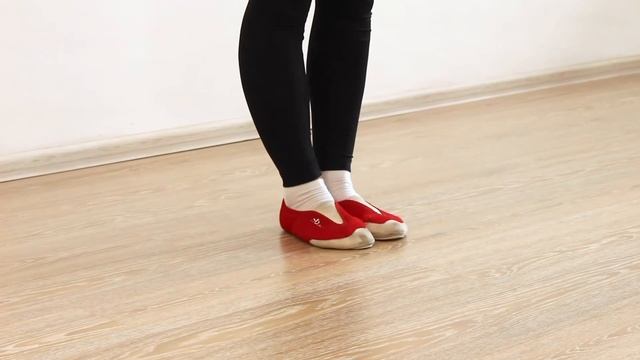 Релеве с игрушкой смотреть онлайн