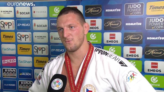 Krpalek y Akira se imponen en las categorías pesadas del Mundial de Judo смотреть онлайн