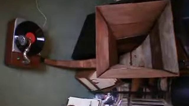 испытания нового рупора( рупор незавершен) в формате макета - звучит танго ,,Блондинка,, смотреть онлайн