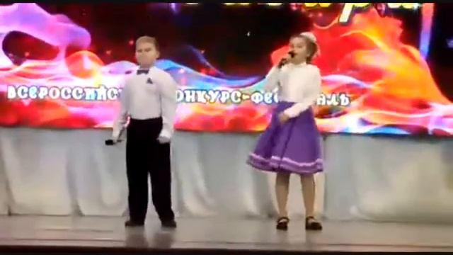 Песня "Ох уж эта школа". Дуэт Екатерина Смышляева и Денис Камасов смотреть онлайн