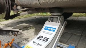 Чистка дренажа в авто.  Снимаем подкрылок. Киа Рио 3.