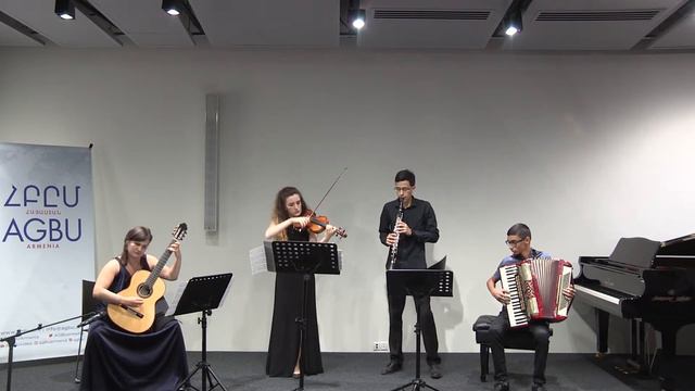 A. Piazzolla-Libertango I Trio Un poco Armenico and Arsen Hajriyan смотреть онлайн