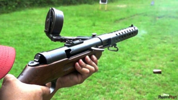 NotMine: Bergmann MP18,I - 9x19mm Parabellum