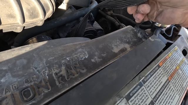 Copart Walk Around Indianapolis 11-30-22 + $800 Mazda B3000!! смотреть онлайн