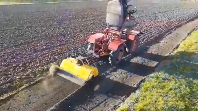 Фрезерование на минитрактора из мотоблока МТЗ. смотреть онлайн