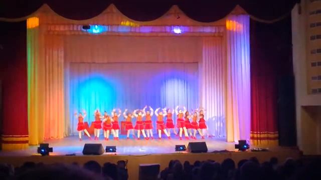 Ансамбль современного танца Модерн, г.Кобрин 'Коломийка' смотреть онлайн