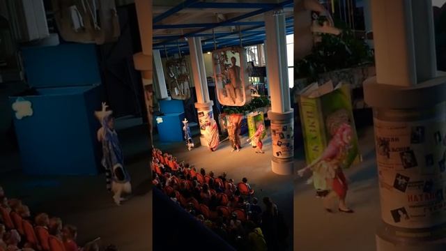 Великолепный спектакль в театре имени Сац /для детей/ смотреть онлайн