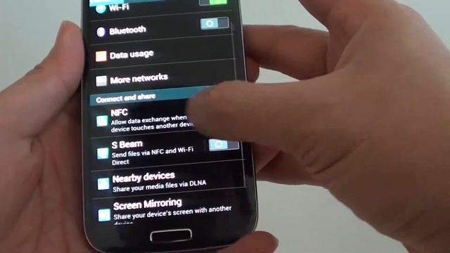 Samsung Galaxy S4: How to Enable/Disable NFC смотреть онлайн