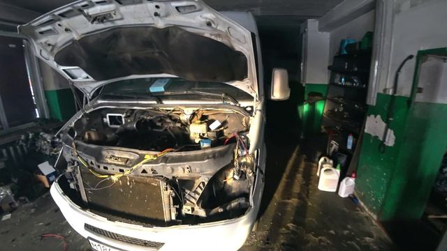 Кировский конвейер СВАПа :) , в виде еще одного зверя MB Sprinter W906 270CDI om612.980 смотреть онлайн