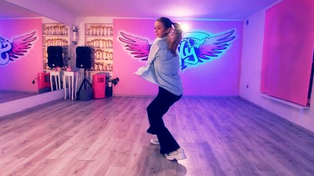 House Dance | Waajeed - Heavy | Julia Osińska 2021 смотреть онлайн