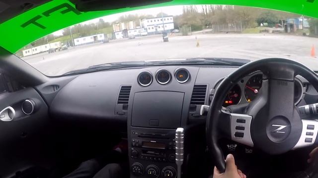 First Time Drifting Nissan 350Z in Real Life from Playing Assetto Corsa and Forza Horizon 4 смотреть онлайн