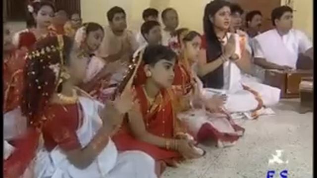 JOY RADHA RADHA NAM - ANWESHA | SRI ANUKUL THAKUR | Devotional смотреть онлайн