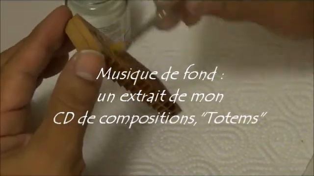 Suite restauration, le peigne du Chromonica De Luxe, problème : microparticules de bois, solution. смотреть онлайн
