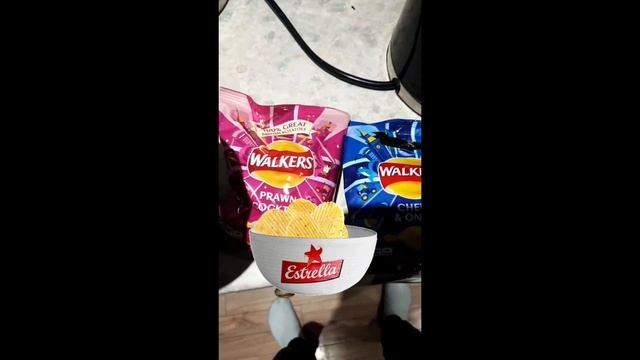 Pot Noodle with a TWIST смотреть онлайн