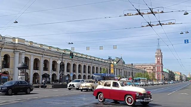 Парад ретротранспорта в Санкт-Петербурге 20 мая 2023 года. смотреть онлайн