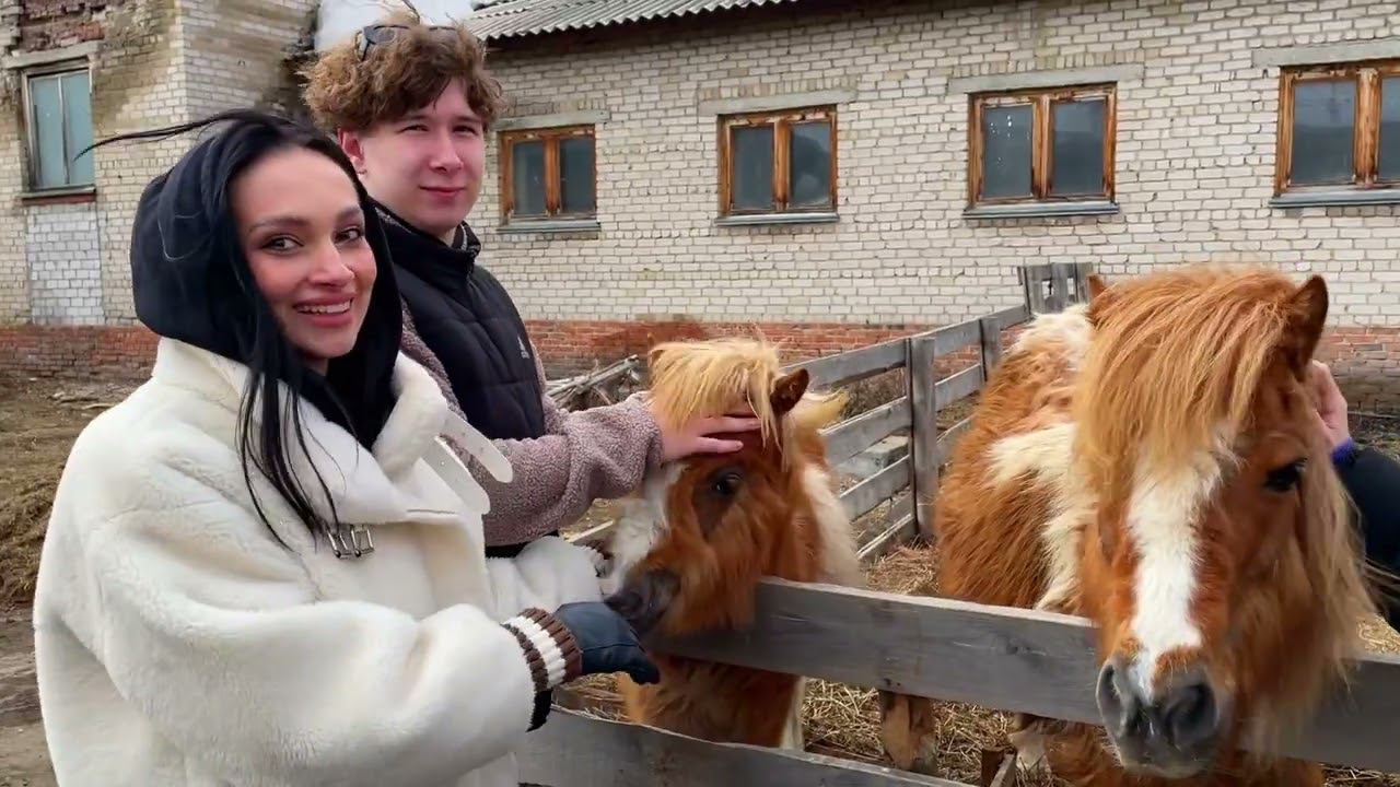 Мисс и Мистер СибГМУ 2024 - прогулка на лошадях