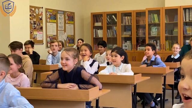 День самоуправления в Школе №1482 смотреть онлайн