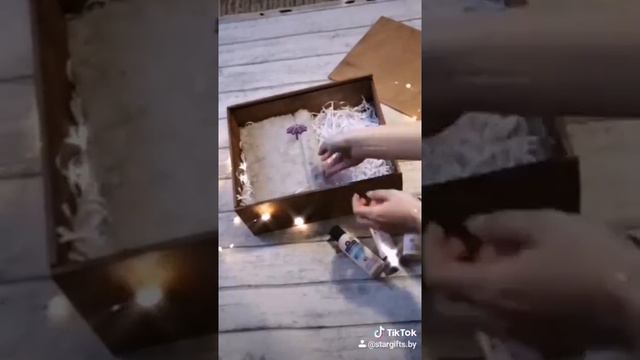 Подарок девушке, маме, подружке смотреть онлайн