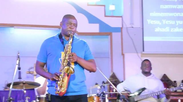 USIKU WA TENZI NA MPIGA SAXAPHONE #UfalmeTV смотреть онлайн
