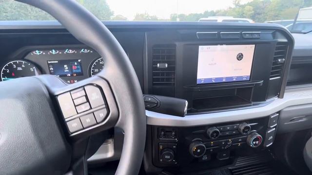 2023 Ford F-250 Super Duty XL Review смотреть онлайн