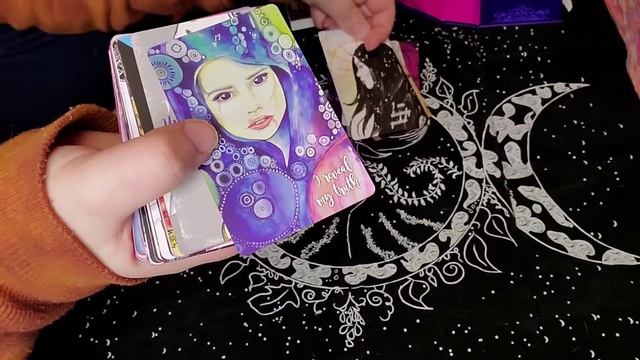 The Personal Power Oracle Unboxing смотреть онлайн