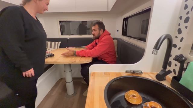 KAMPTA GÖLE AÇILDIK | DRONE’U SUYA DÜŞÜRDÜK смотреть онлайн