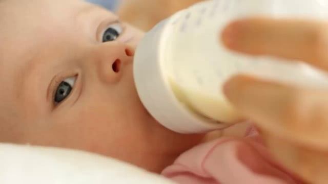 Детская смесь и коровье молоко смотреть онлайн