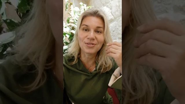 Беглец от неприятностей любит свои грабли.