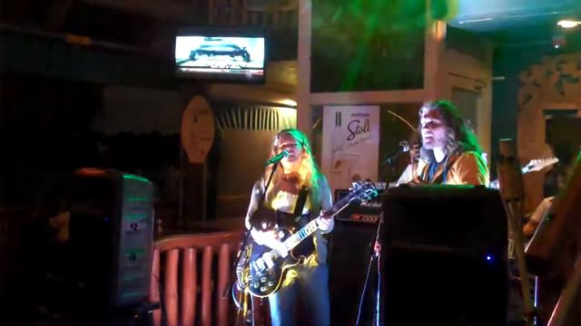 Honey Henny Lime "Numb" смотреть онлайн