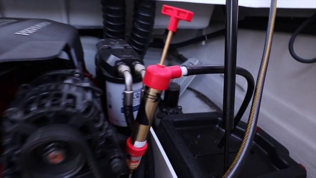 Inboard Boat Engine Oil Change - Volvo Penta 5.7 смотреть онлайн