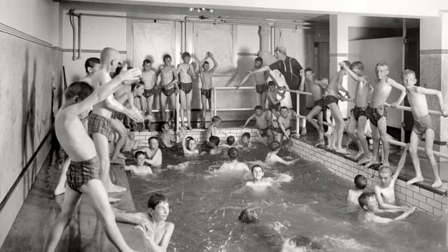 George Gershwin - Rhapsody In Blue (George Martin & Larry Adler)