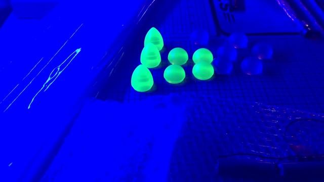 Photon Lightsaber Blade Tips Magnifying Blue Wavelength Light Right Before Your Eyes смотреть онлайн
