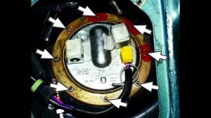 Запах Бензина в Салоне!! Причины?!