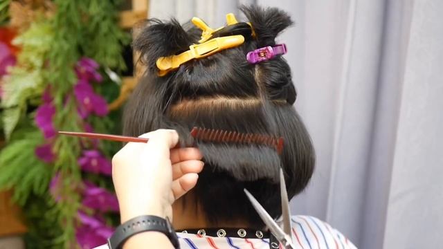 Beautiful Short Haircut From Thick Hair ตัดผมสั้น สวย สวย คนผมหนา