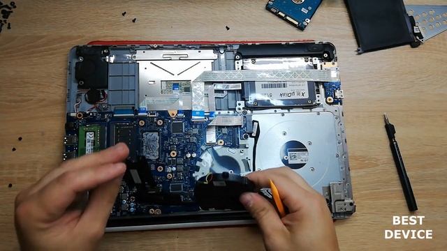 Как разобрать DELL 5567 Апгрейд, замена термопасты, установка SSD смотреть онлайн