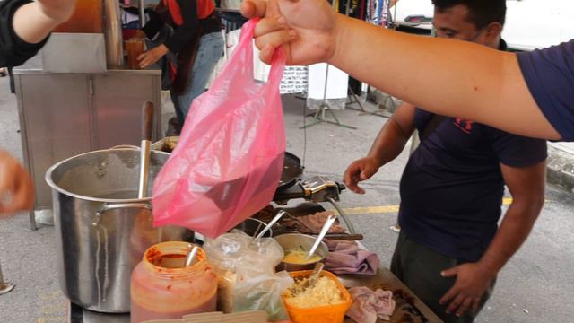 Еда на ночном рынке смотреть онлайн