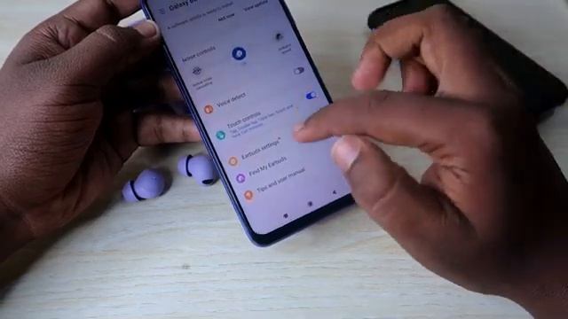 Best Settings to change on Galaxy Buds2 Pro Earbuds on iPhone Connect смотреть онлайн