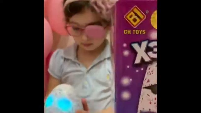 Hatchimals/ ХЭТЧИМАЛС ПИНГВИНЧИК/ ИНТЕРАКТИВНЫЙ ПИТОМЕЦ, ВЫЛУПЛЯЮЩИЙСЯ ИЗ ЯЙЦА. смотреть онлайн