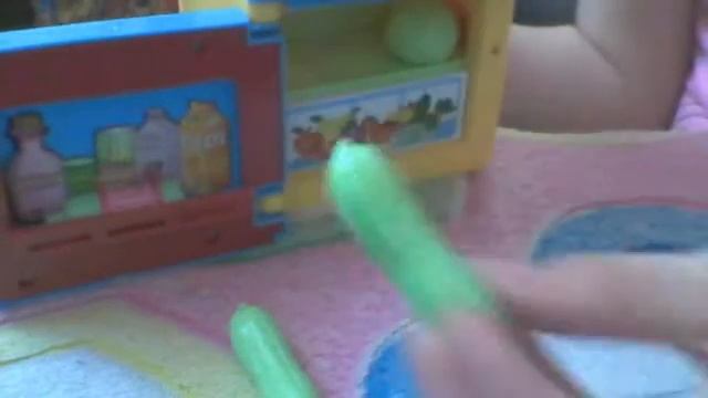 обзор на игрушечный холодильник смотреть онлайн