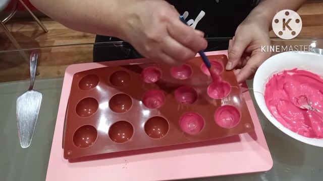 ШАРИКИ из шоколадной глазури для декора тортов. смотреть онлайн