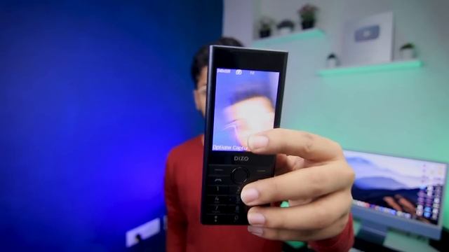 This Feature Phone is Unbreakable ? смотреть онлайн