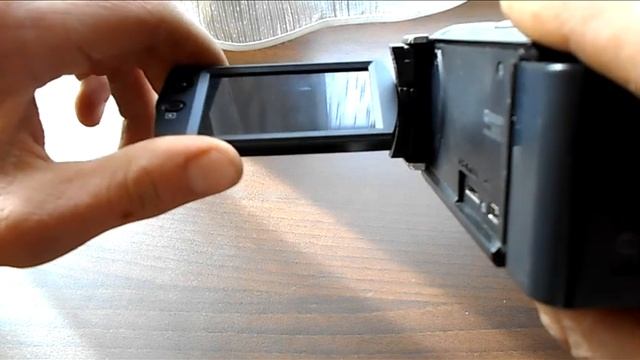 Обновочка, відеокамера для копу) Sony HDR-CX190E смотреть онлайн