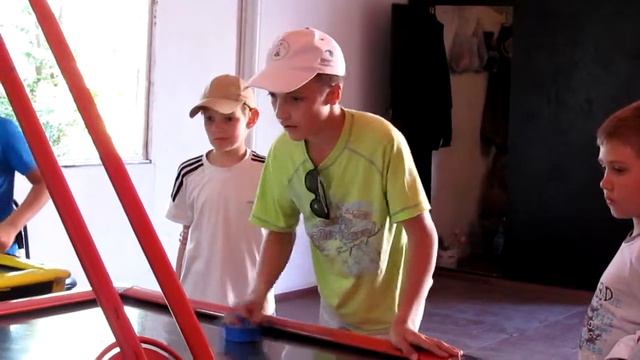 Аэрохоккей смотреть онлайн