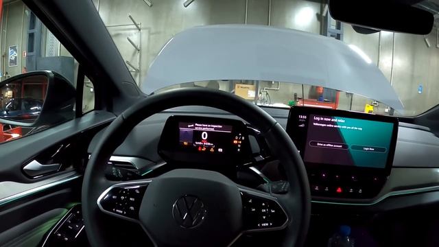 Короткое видео. Частая проблема. Что делать если потухли дисплеи? Volkswagen ID4. смотреть онлайн