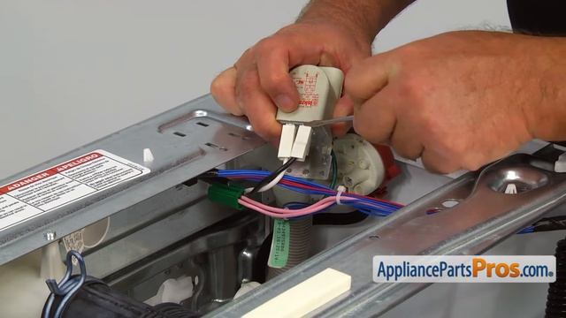 How To: Whirlpool/KitchenAid/Maytag Noise Filter WPW10367632 смотреть онлайн