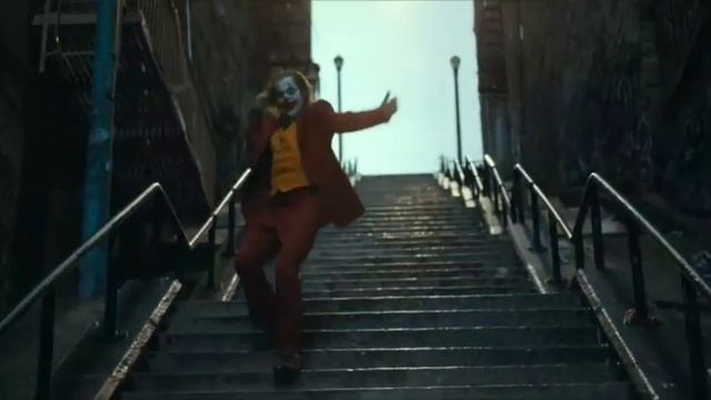 Танцевальная сцена на лестнице. Джокер 2019 смотреть онлайн